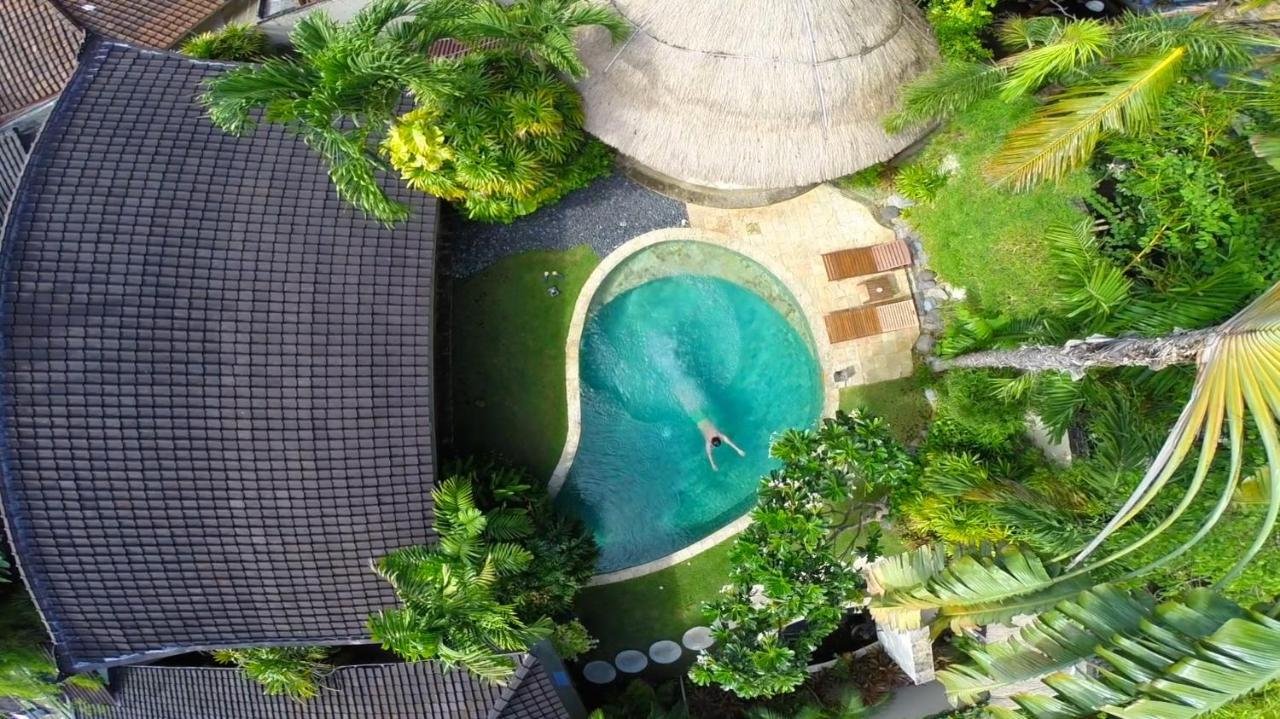 Villa Kubu Seminyak Ngoại thất bức ảnh