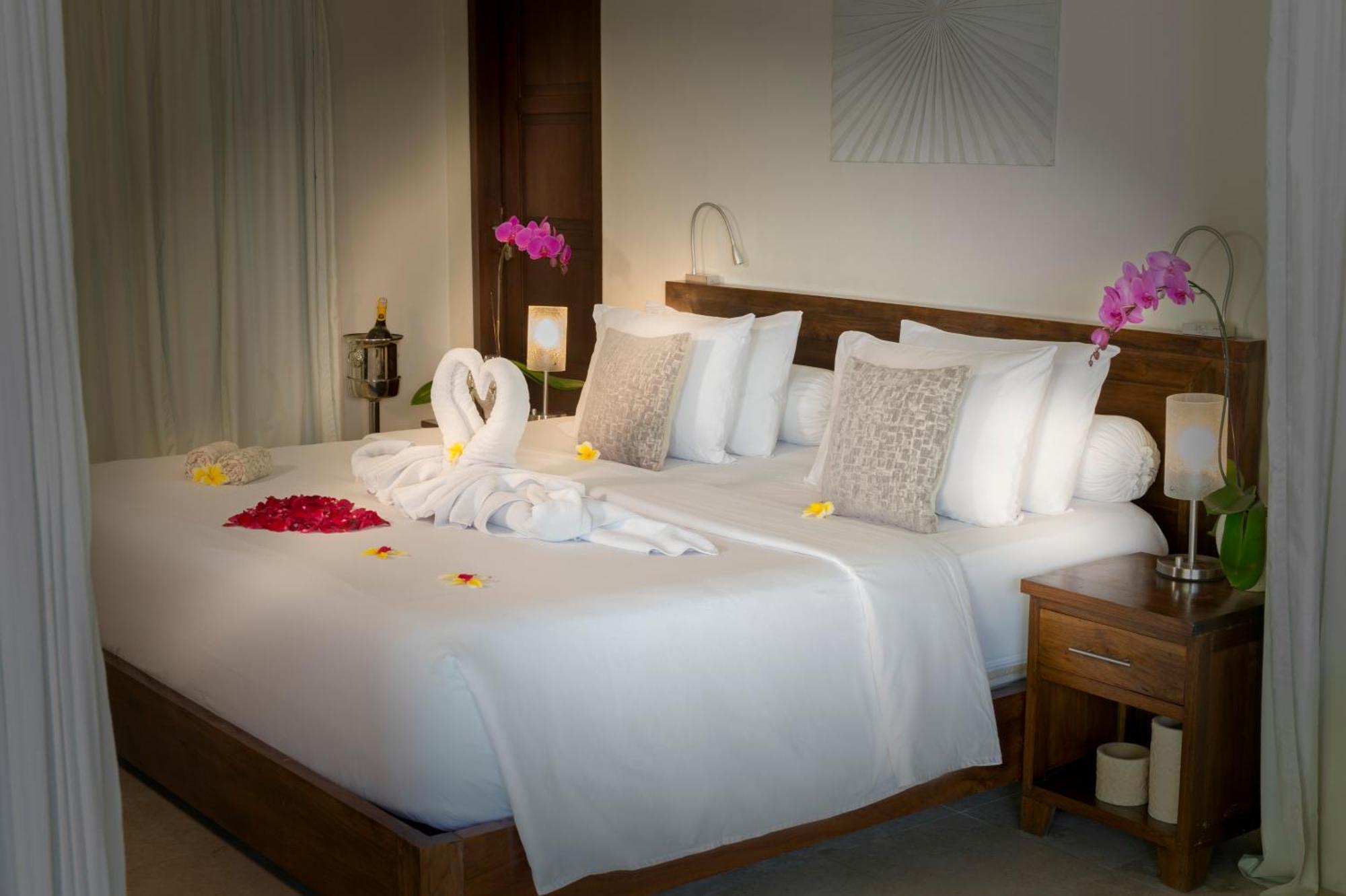 Villa Kubu Seminyak Ngoại thất bức ảnh