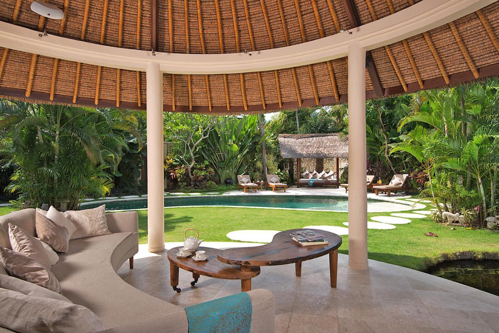 Villa Kubu Seminyak Ngoại thất bức ảnh