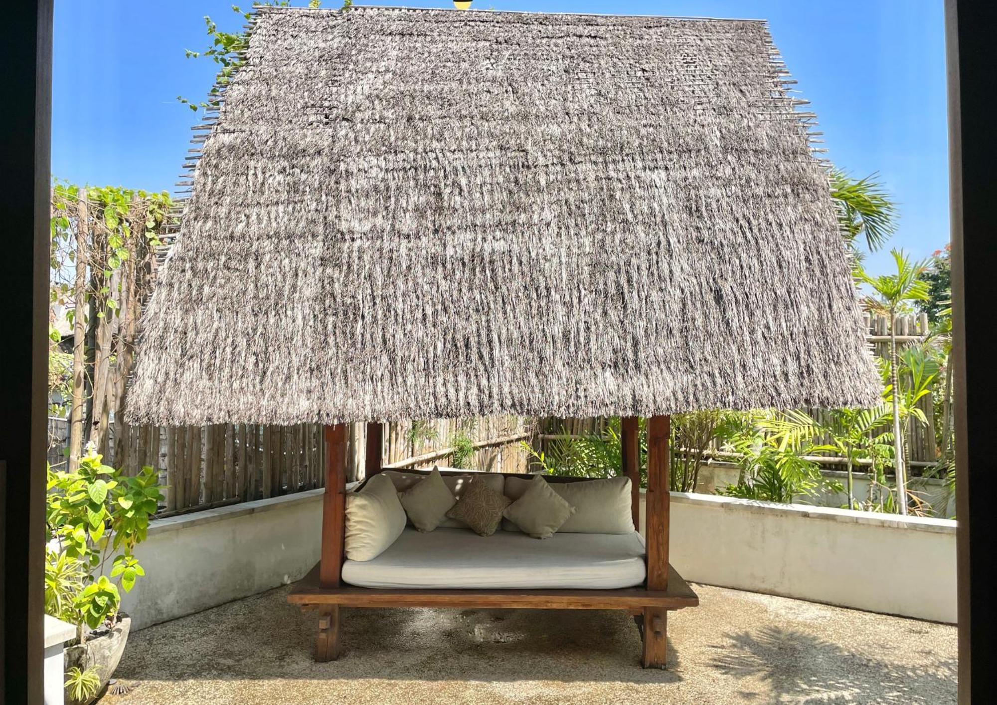 Villa Kubu Seminyak Ngoại thất bức ảnh